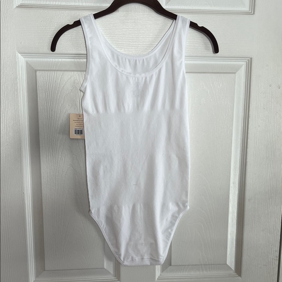 White Shapewear Bodysuit - Picture 7 of 8